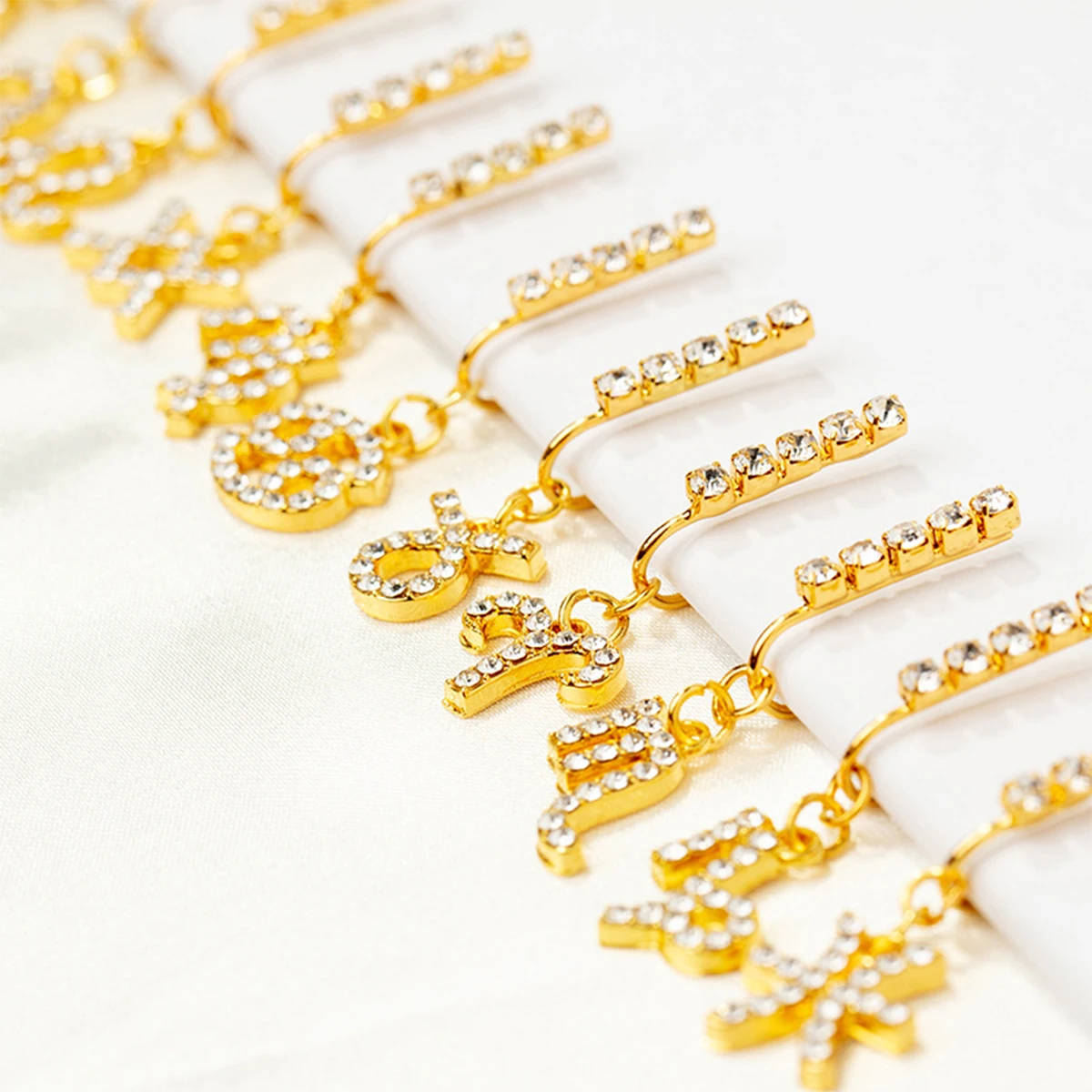 2-pak klipsów do uszu Metalowa – Body Jewelry And Earrings recenzja i cena